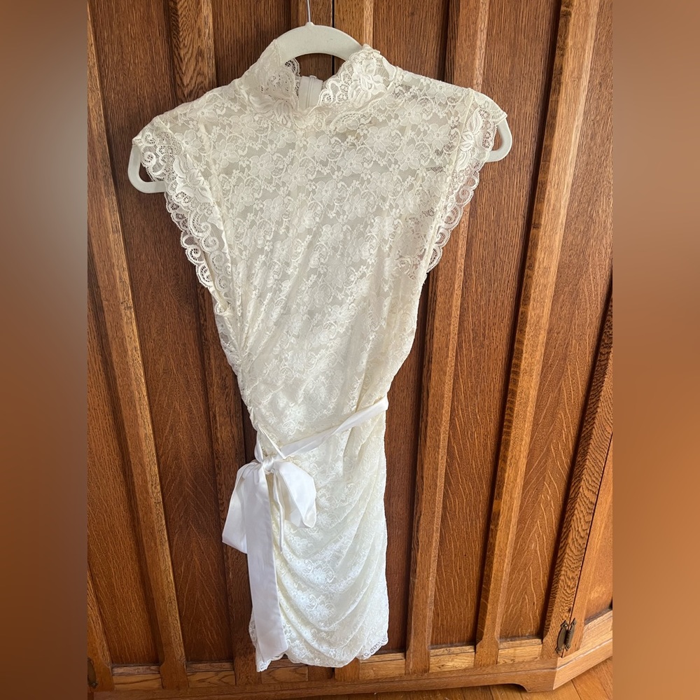 White Lace Bodycon Dress